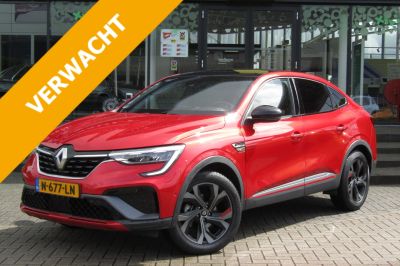 Renault Arkana RS LIne Full Hybrid 145  Trekhaak / Schuif-Kanteldak / All Seasonbanden / Achterspoiler  