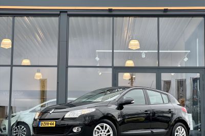RENAULT Megane 1.2 Energy TCe 115 Expression | Trekhaak | PDC | Airco | PDC | NL Auto |