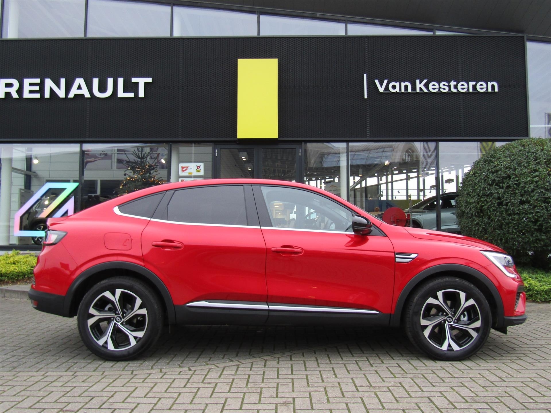 Renault Arkana 1.6 E-Tech Full Hybrid 143pk Aut Techno / Navigatie 9,3 / Camera / Blindspot / Adaptive Cruise-Control