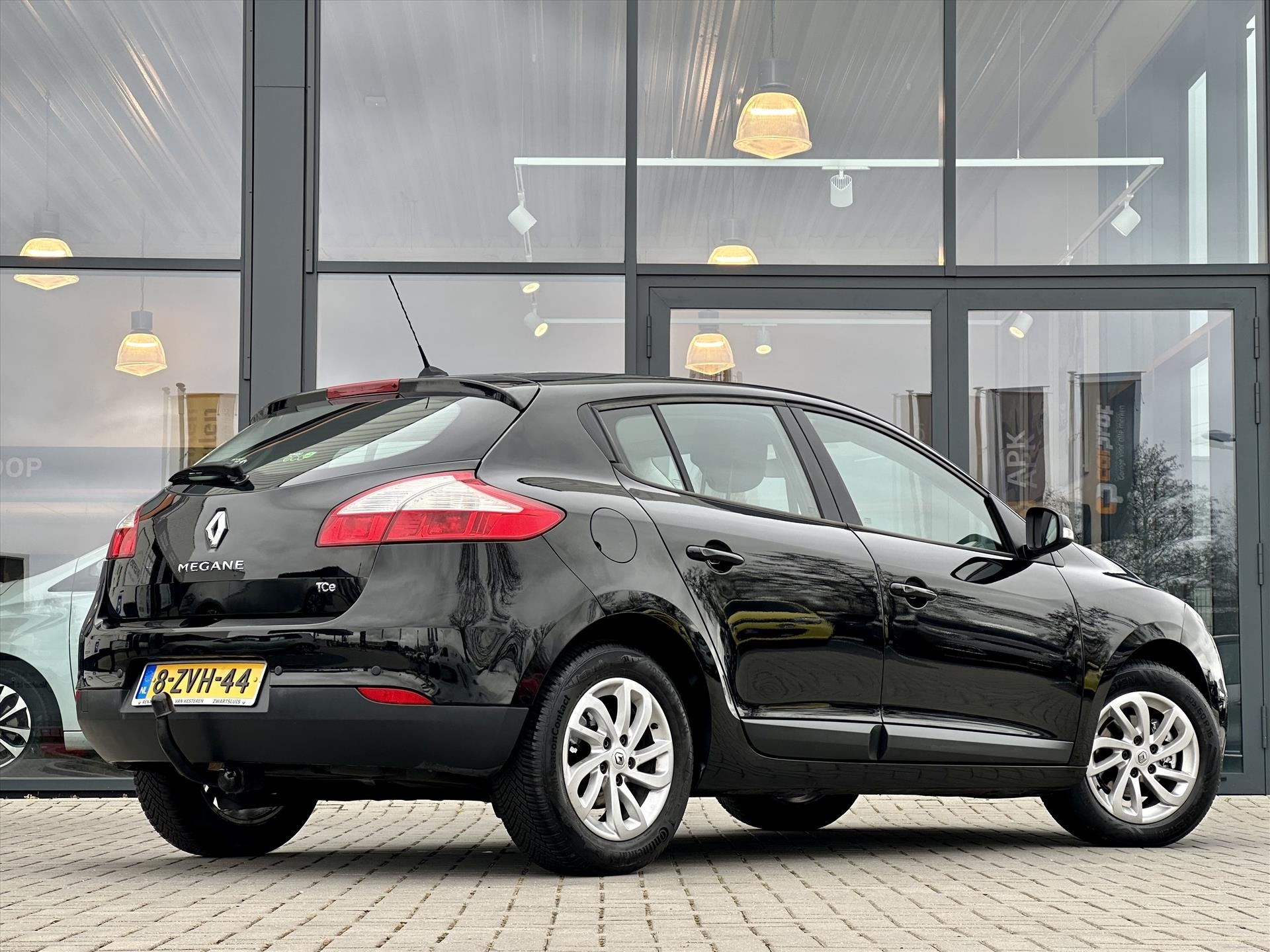 RENAULT Megane 1.2 Energy TCe 115 Expression | Trekhaak | PDC | Airco | PDC | NL Auto |
