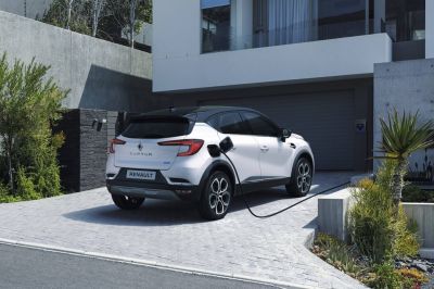 Nieuwe Captur Plug-in Hybrid 160 nu te bestellen bij Van Kesteren