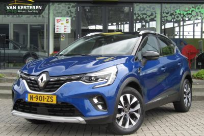 RENAULT Captur TCe 101pk Intens / Navigatie / Dakrails / 4 Seizoen banden / Compleet dealer O.H 