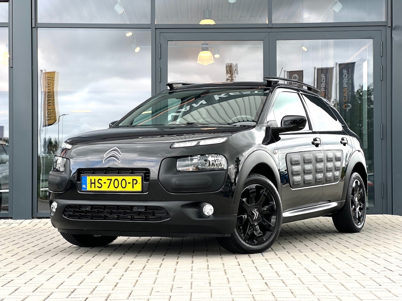 Citroen C4 Cactus BlueHDi 100pk Black Edition Lage wegenbelasting / laag verbruik