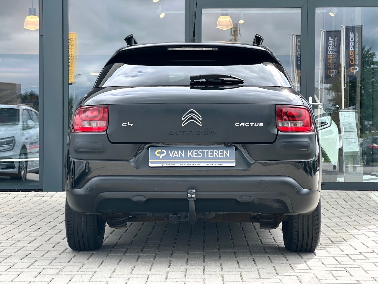Citroen C4 Cactus BlueHDi 100pk Black Edition Lage wegenbelasting / laag verbruik
