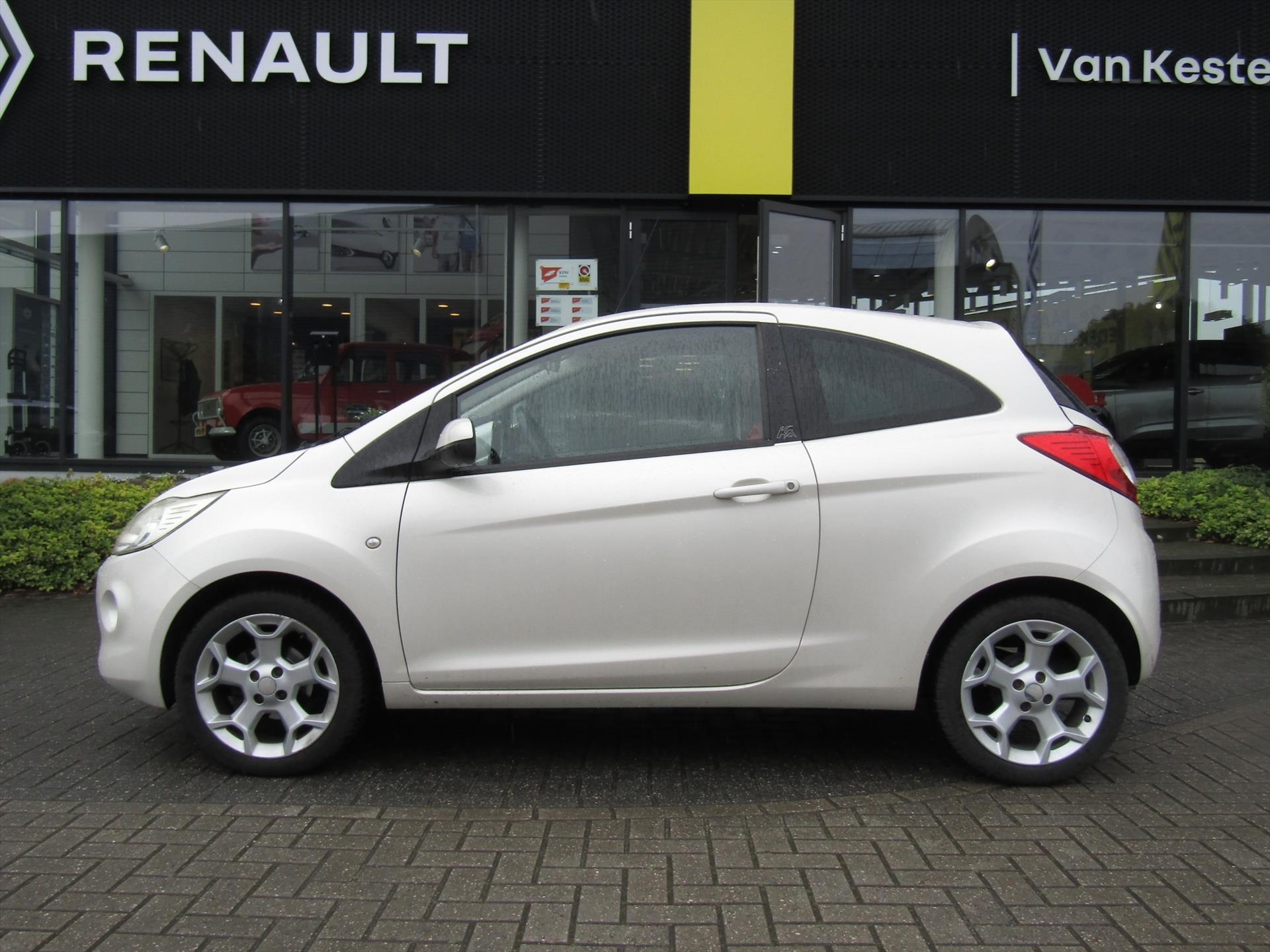 FORD Ka 1.2 Titanium / Climate Control / Lmv