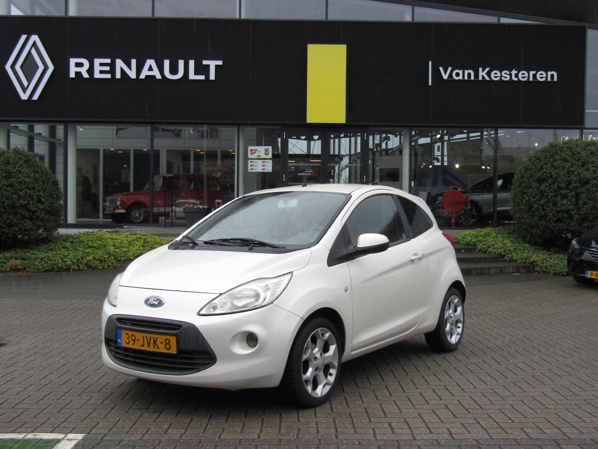 FORD Ka 1.2 Titanium / Climate Control / Lmv