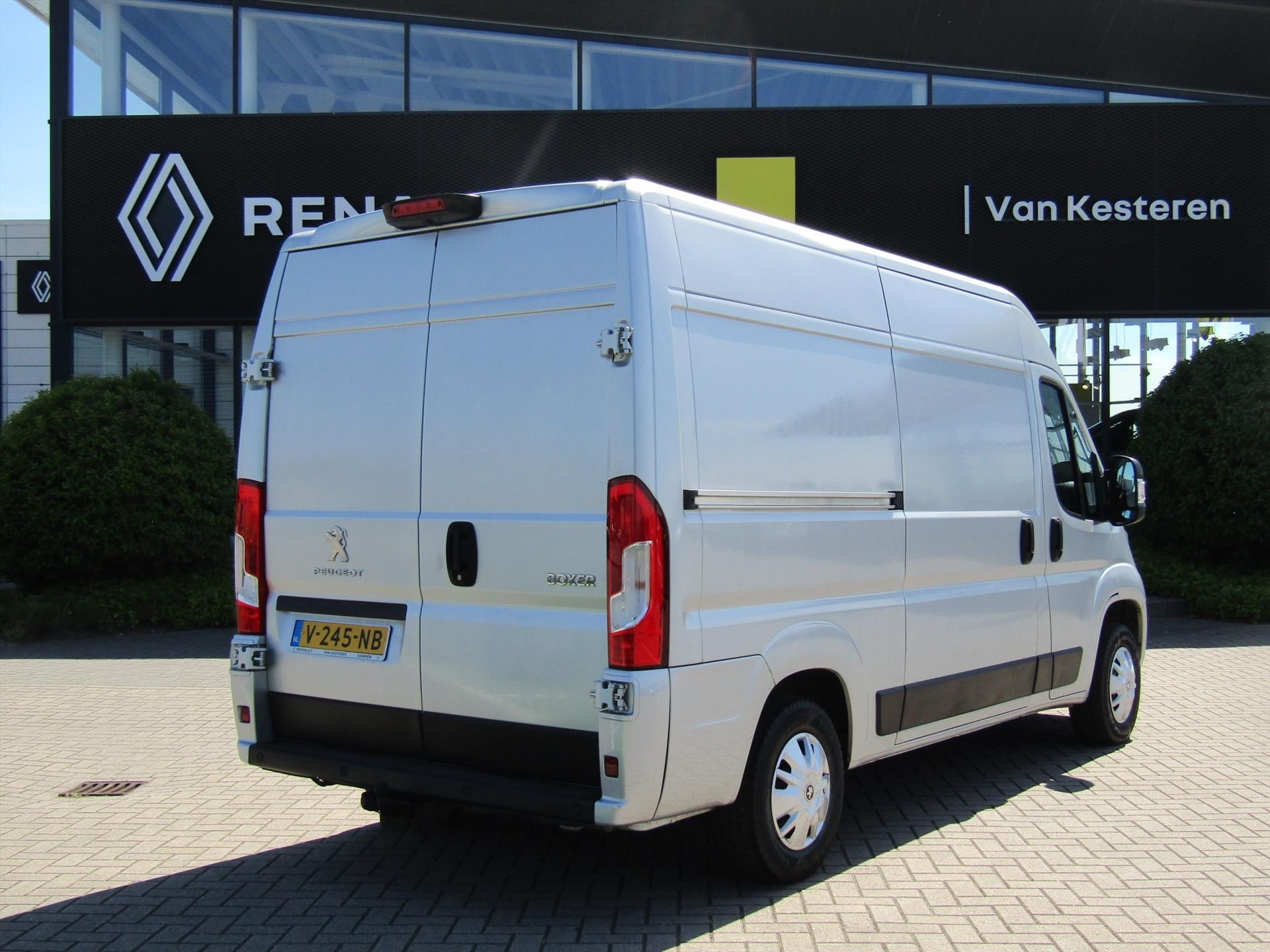Peugeot Boxer L2H2 GB330 130pk ZO-MEE-NEEM-PRIJS APK tot 04-2026 / nieuwe banden en accu