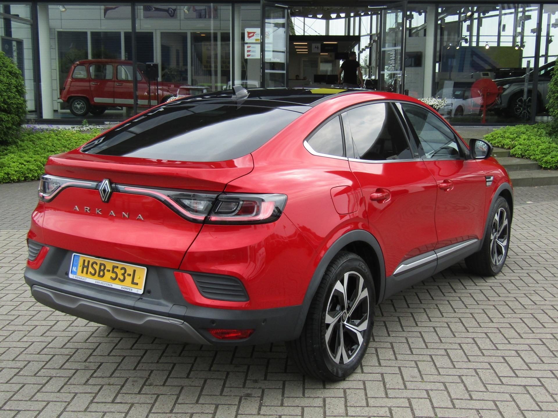 RENAULT Arkana 1.3 Mild Hybrid 140pk EDC Techno / 360gr Camera / Blindspotwarning / Dak Noir Metal