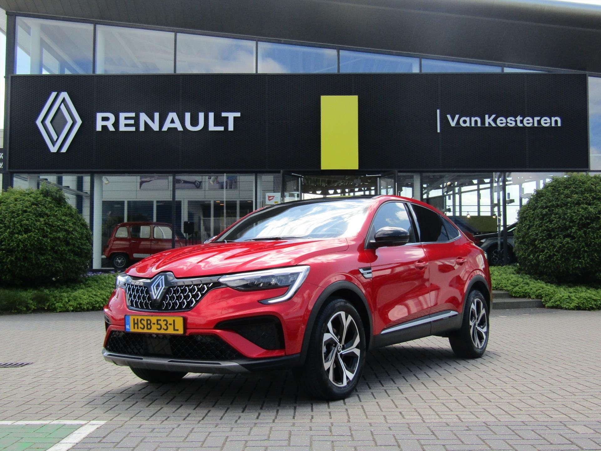 RENAULT Arkana 1.3 Mild Hybrid 140pk EDC Techno / 360gr Camera / Blindspotwarning / Dak Noir Metal