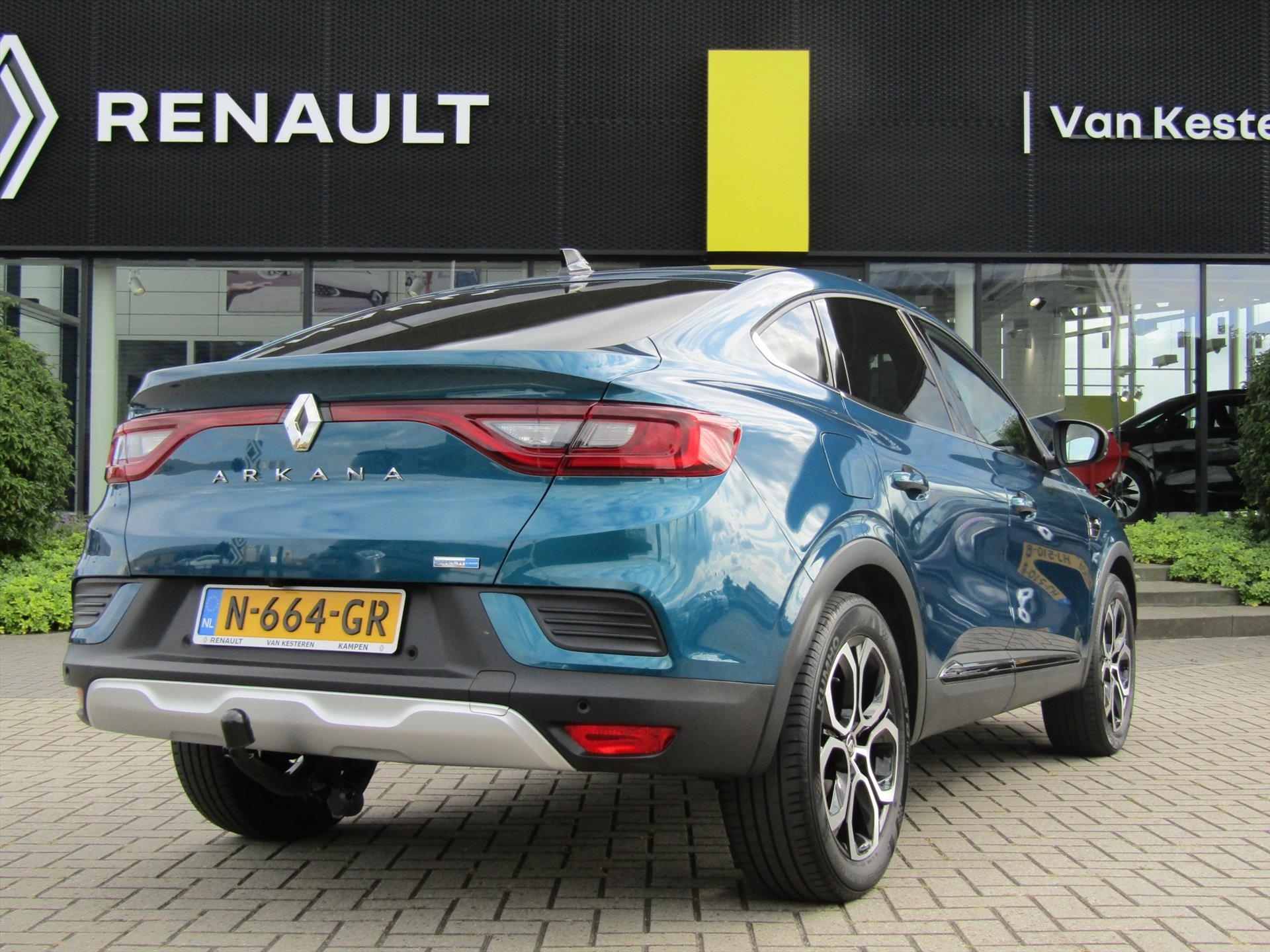 RENAULT Arkana 1.6 E-TECH Hybrid 145pk Aut Intens / Trekhaak / Navigatie / Camera / Blindspot Warning