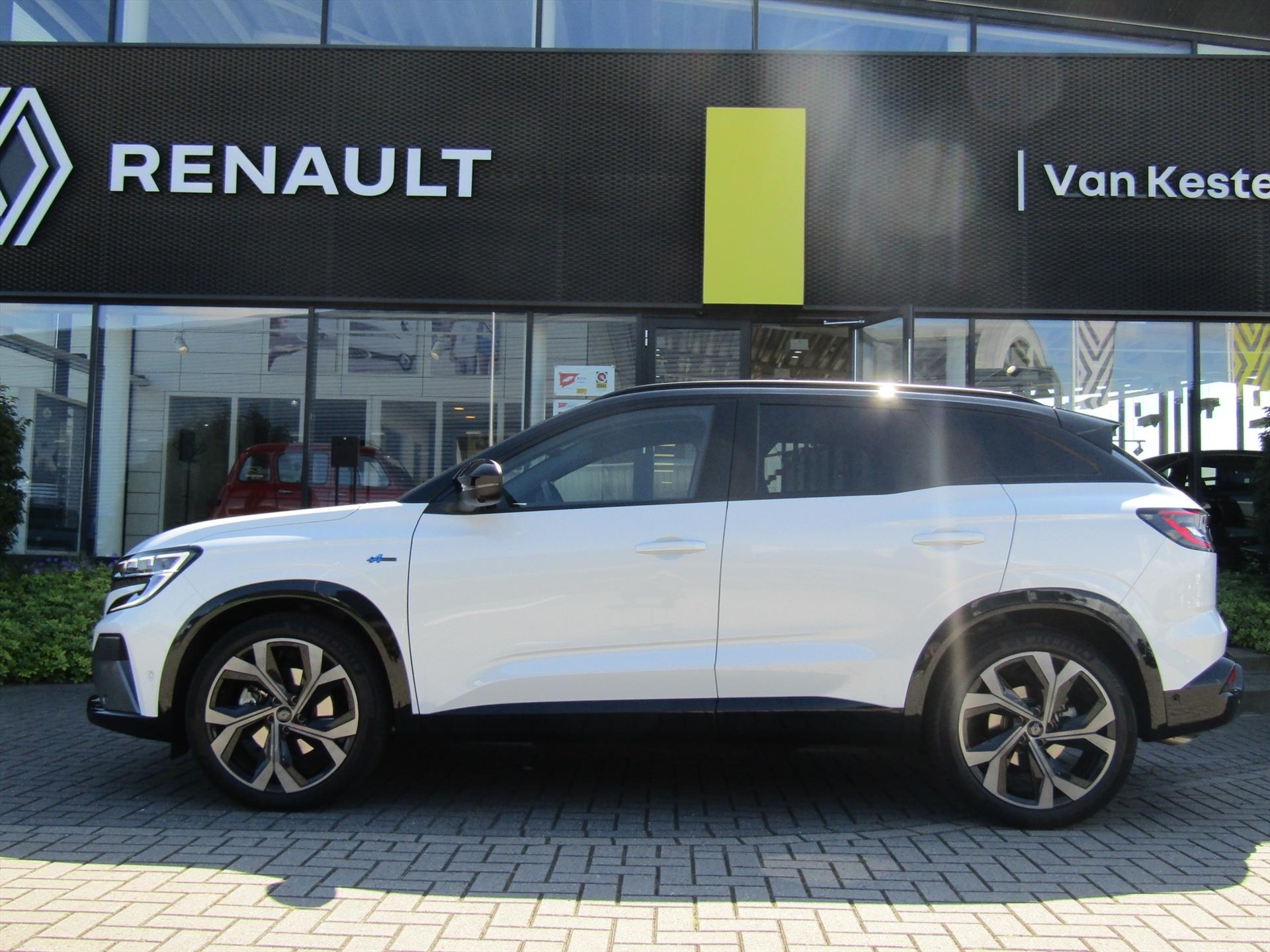RENAULT Austral 1.2 E-Tech Full Hybrid 200pk Techno esprit Alpine / Trekhaak / 360 Camera / Elektrische achterklep