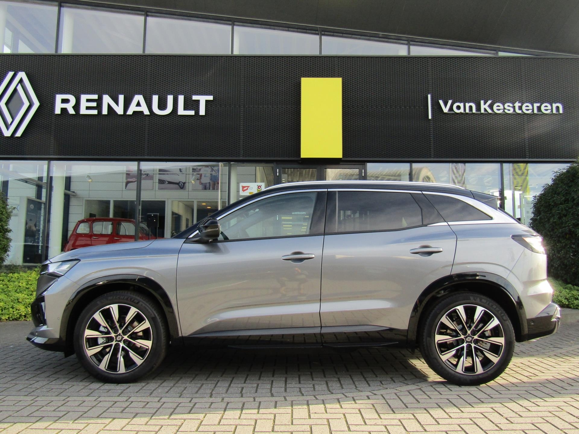 Renault Austral 1.2 E-Tech Full Hybrid 200pk Techno / Pack Comfort / Two Tone Uit Voorraad Leverbaar