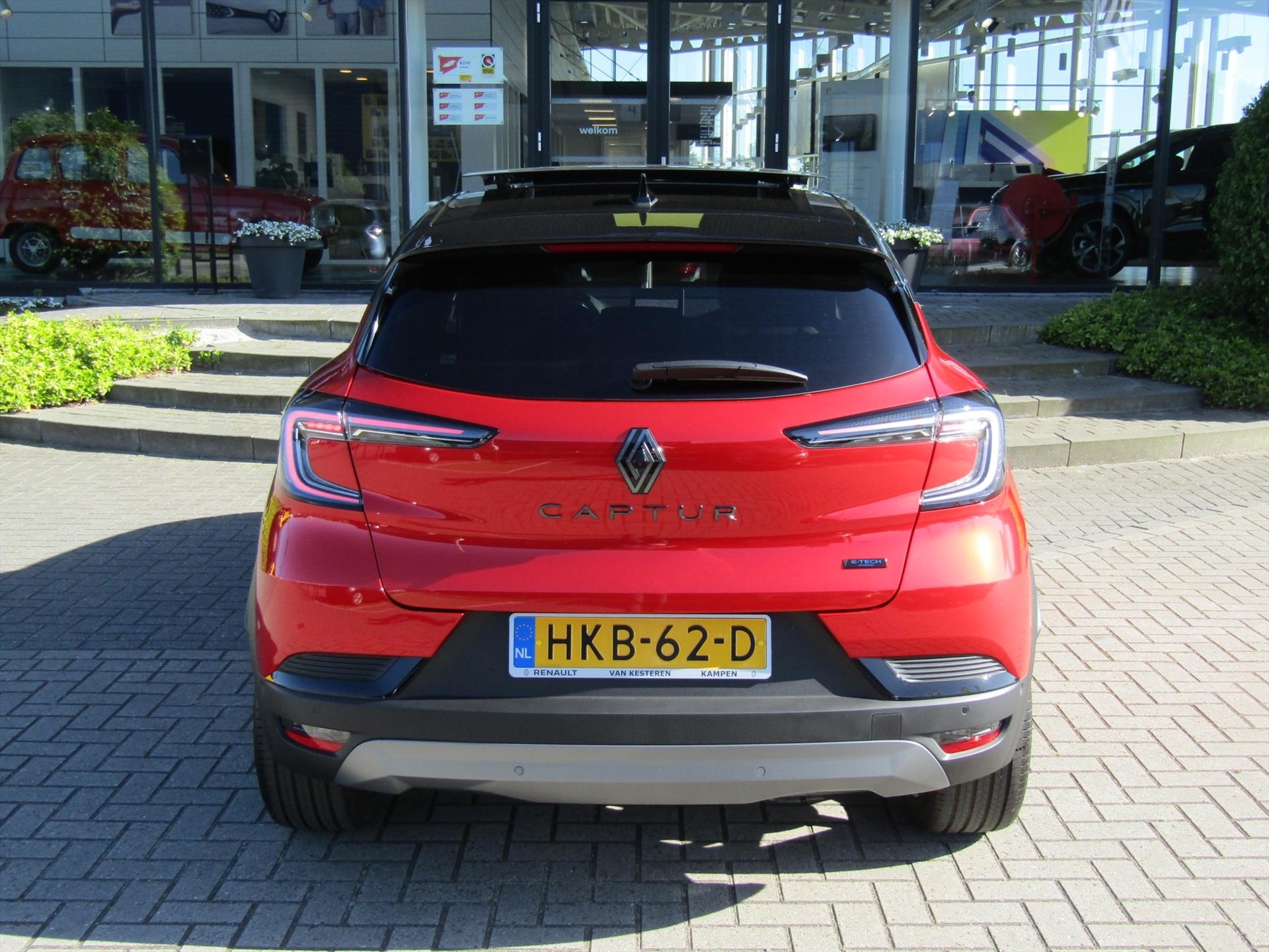 RENAULT Captur E-Tech full hybrid 145pk Aut Esprit Alpine / Schuif-Kanteldak / Nu Uit Voorraad Rijklaar 38.342,-