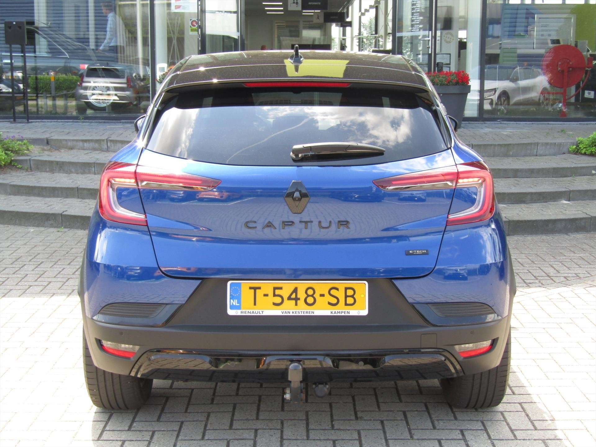 RENAULT Captur E-Tech Hybrid 145pk Aut Rive Gauche / Bose / Trekhaak / Pack Winter / 9,3 Navigatie / Zeer Compleet