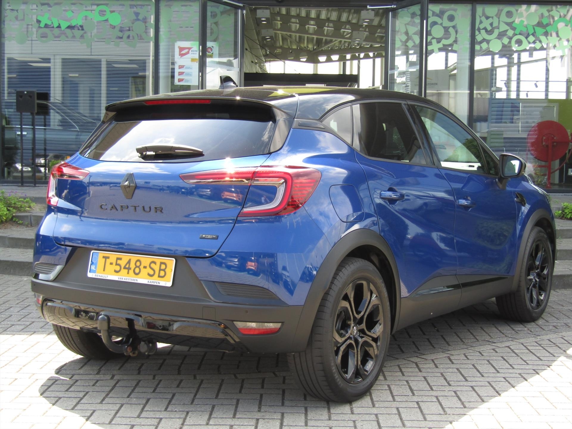 RENAULT Captur E-Tech Hybrid 145pk Aut Rive Gauche / Bose / Trekhaak / Pack Winter / 9,3 Navigatie / Zeer Compleet