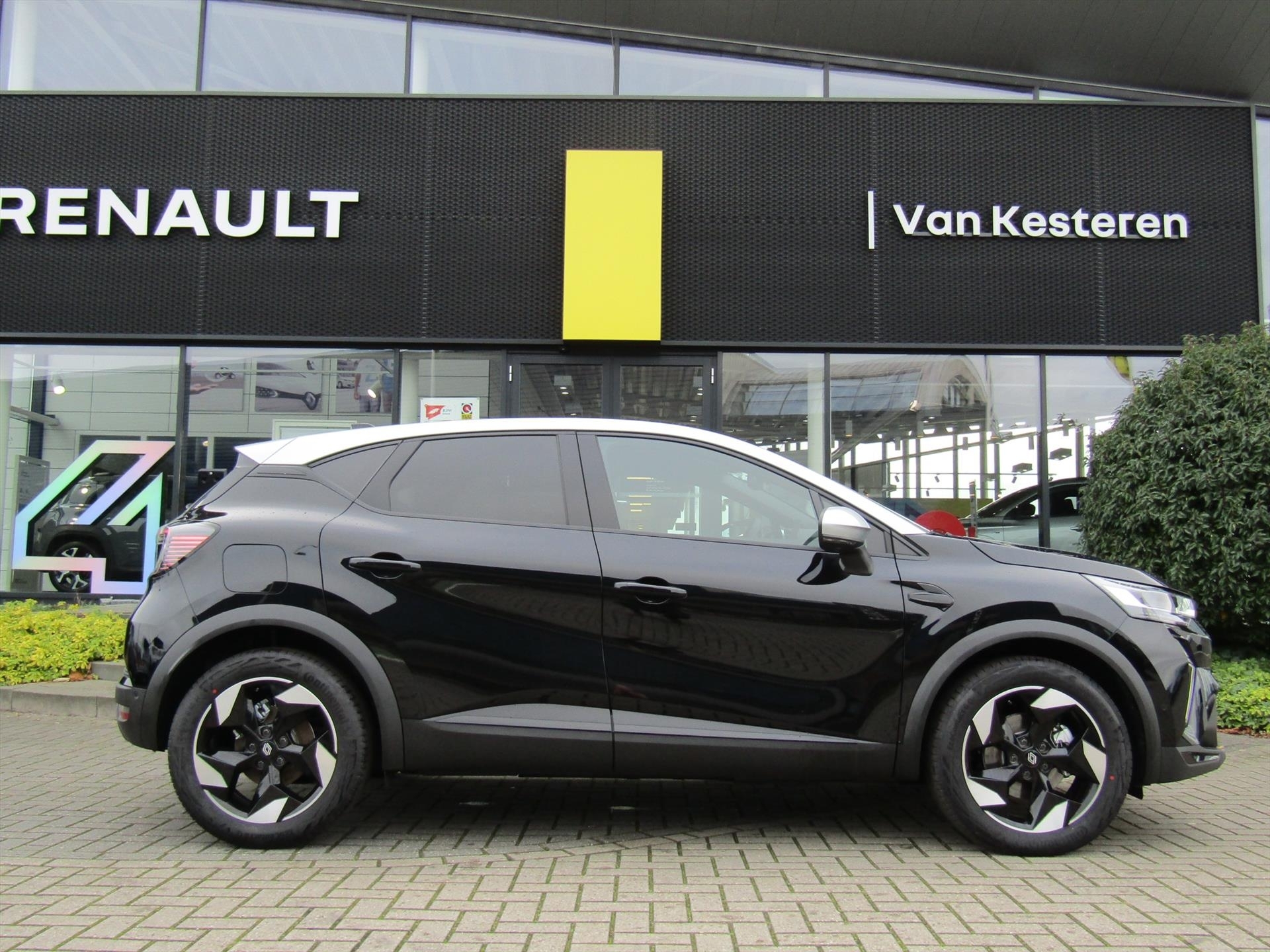 Renault Captur Full hybrid E-Tech 160pk Aut Techno / Pack Winter / *NU UIT VOORRAAD 35.719,- RIJKLAAR!!!