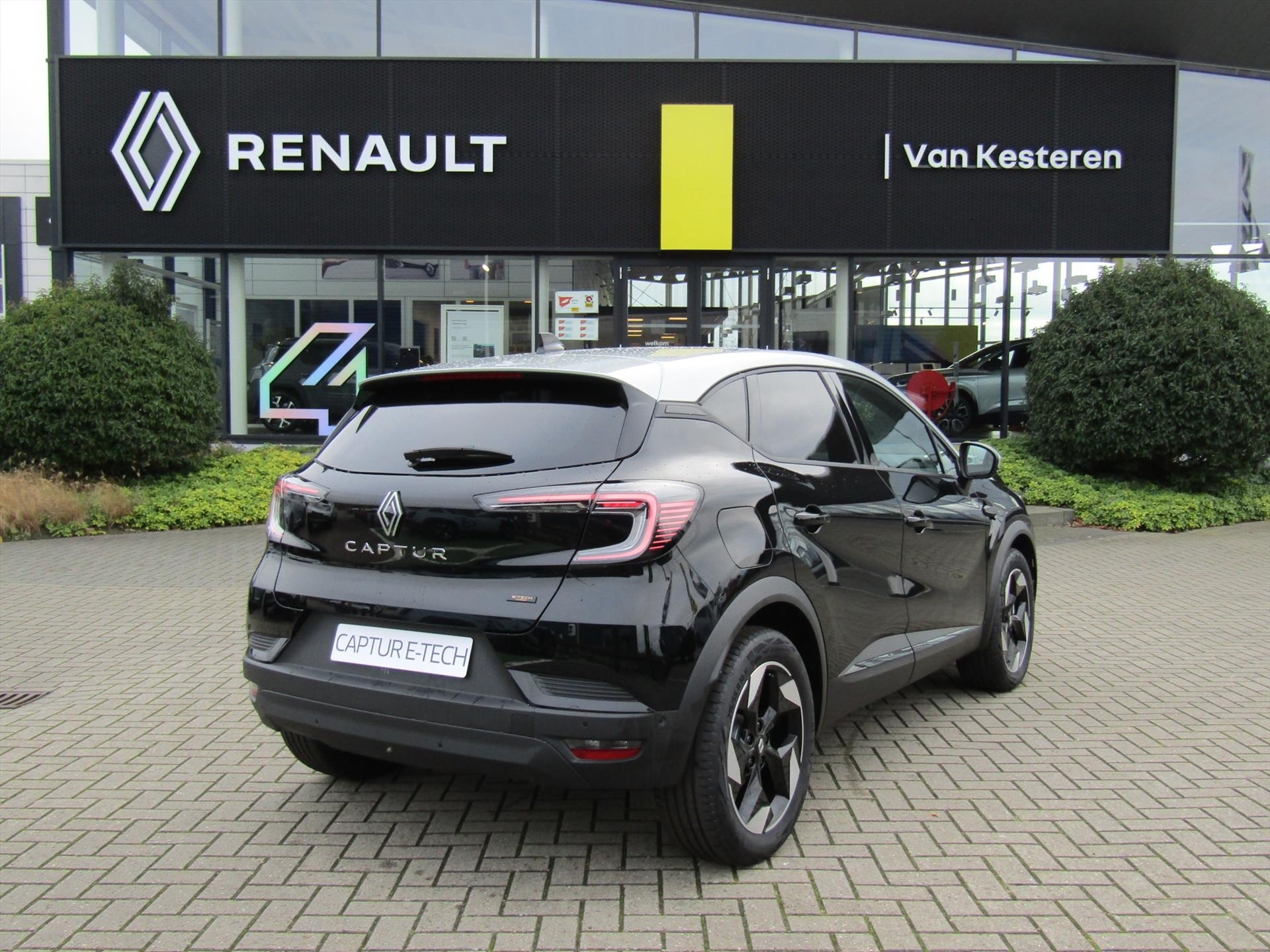 Renault Captur Full hybrid E-Tech 160pk Aut Techno / Pack Winter / *NU UIT VOORRAAD 35.719,- RIJKLAAR!!!