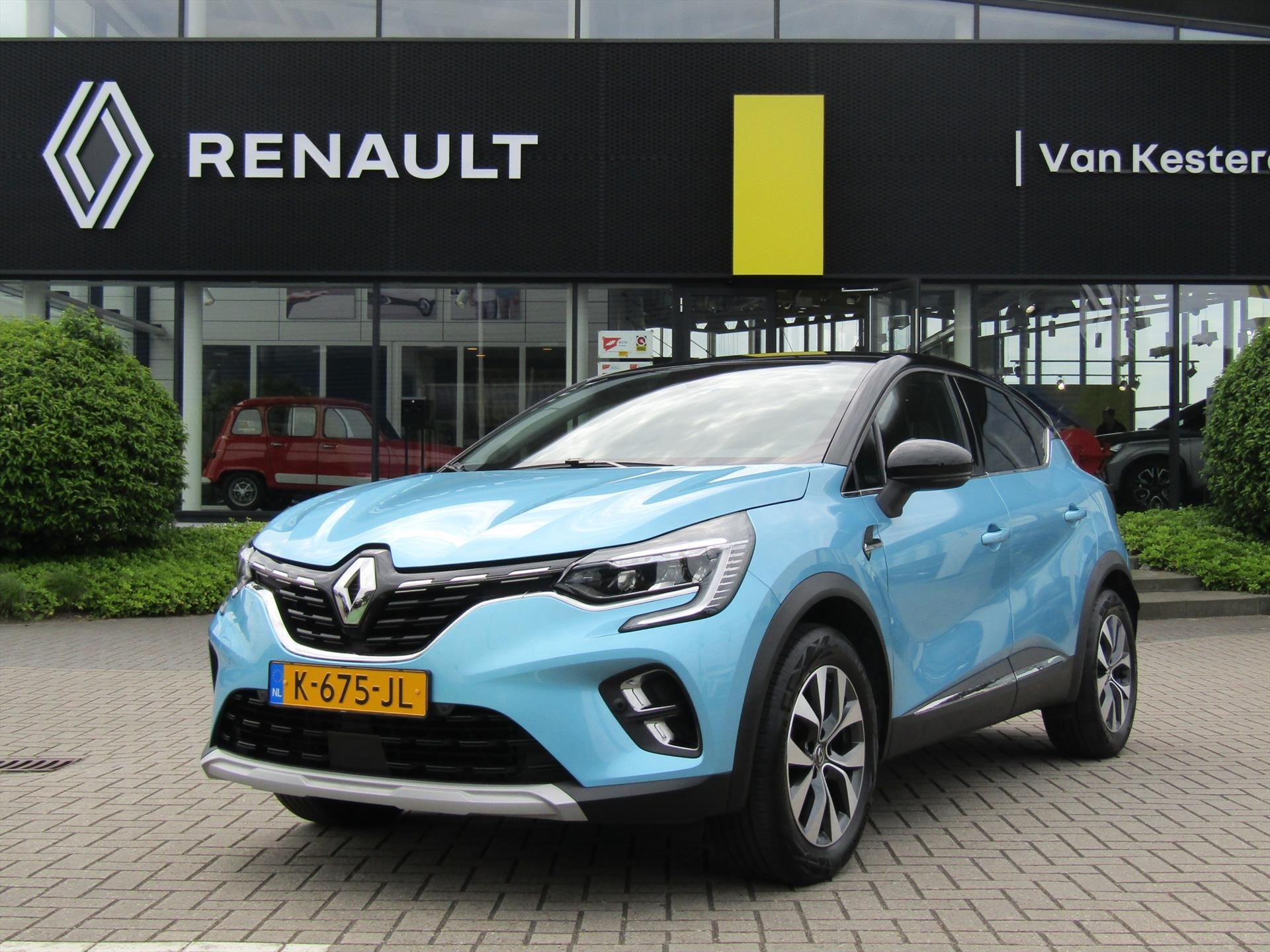 RENAULT Captur Ii TCe 90pk GPF Intens / Trekhaak / Navigatie / Camera / Compleet dealer O.H.