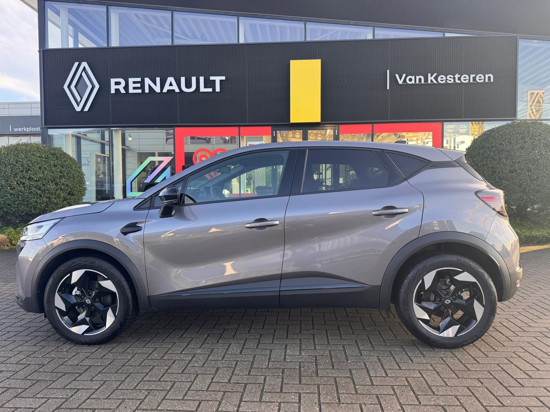 RENAULT Captur Mild Hybrid 160pk EDC Techno / Camera / Pack Winter / Adaptive Cruise - Control