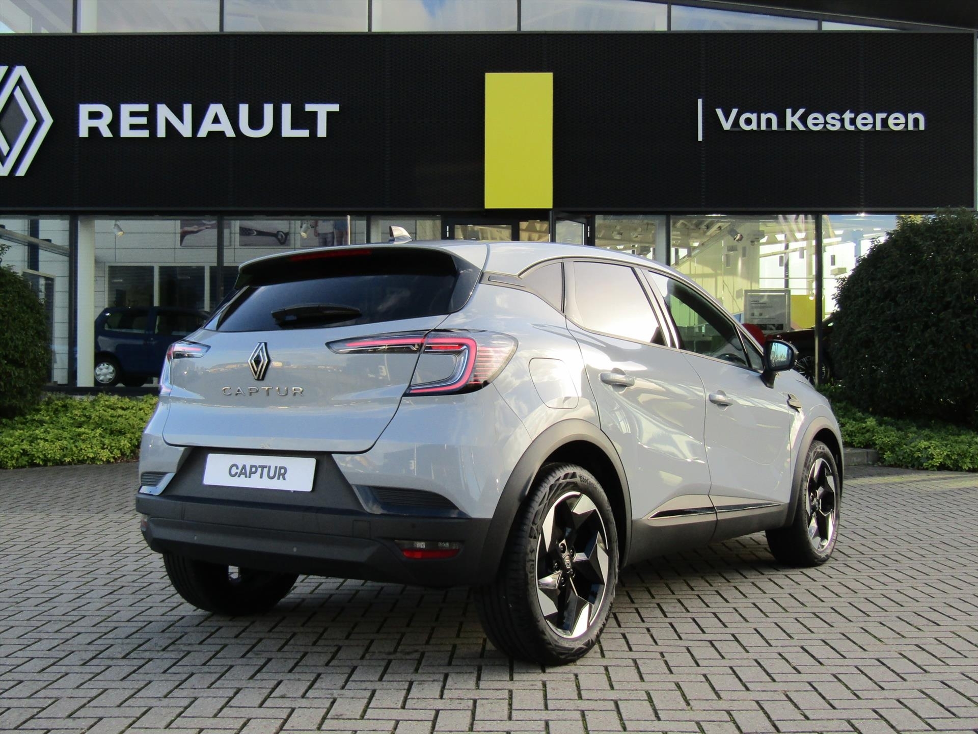 Renault Captur mild hybrid 160pk EDC Techno / Camera / Pack Winter  / Adaptive Cruise-Control