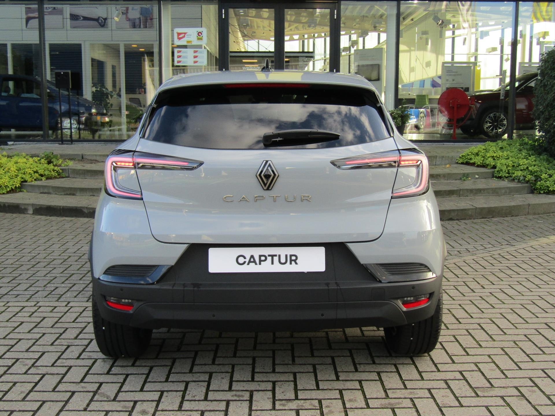 Renault Captur mild hybrid 160pk EDC Techno / Camera / Pack Winter  / Adaptive Cruise-Control