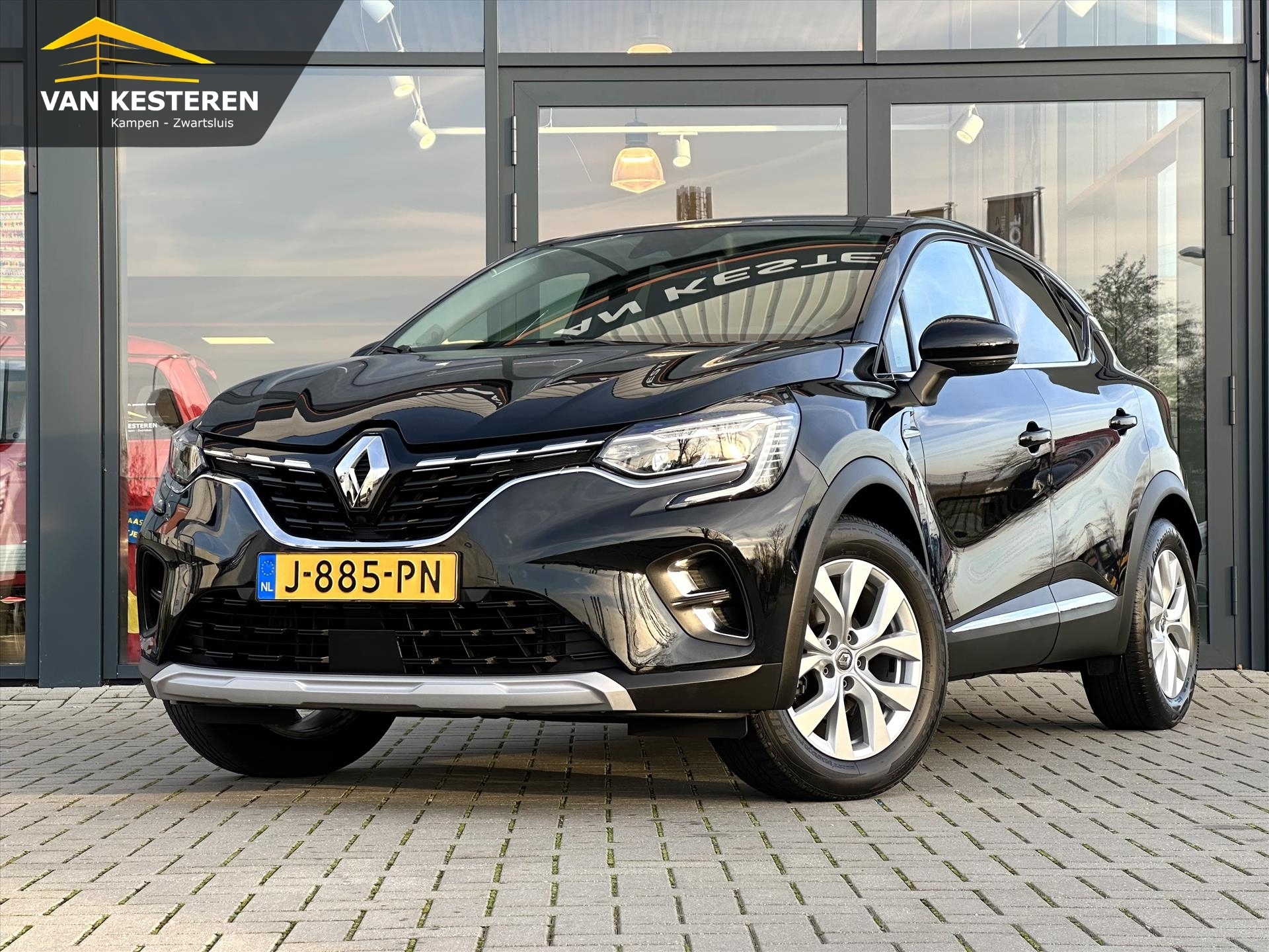 RENAULT Captur TCe 101pk Intens | Trekh. | Apple Carplay | Keyless | LED | PDC | NL Auto | 