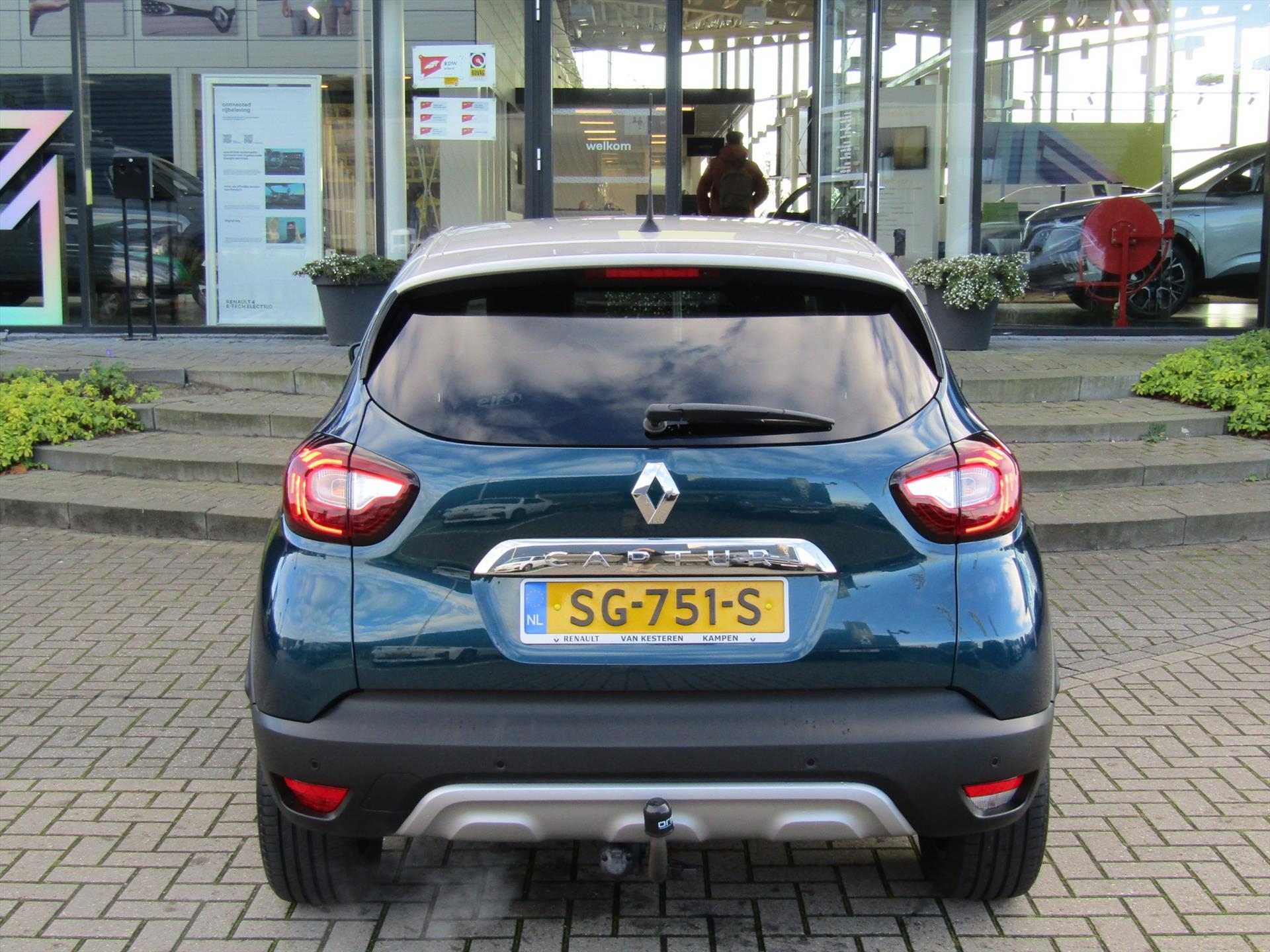 Renault Captur TCe 120pk Edition One / Trekhaak / R-Link Navigatie / Camera / Vol Leder