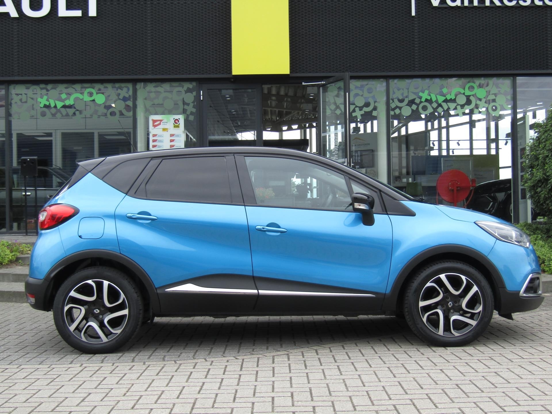 RENAULT Captur TCe 90 Dynamique / Trekhaak / Navigatie / Camera / Compleet dealer O.H.
