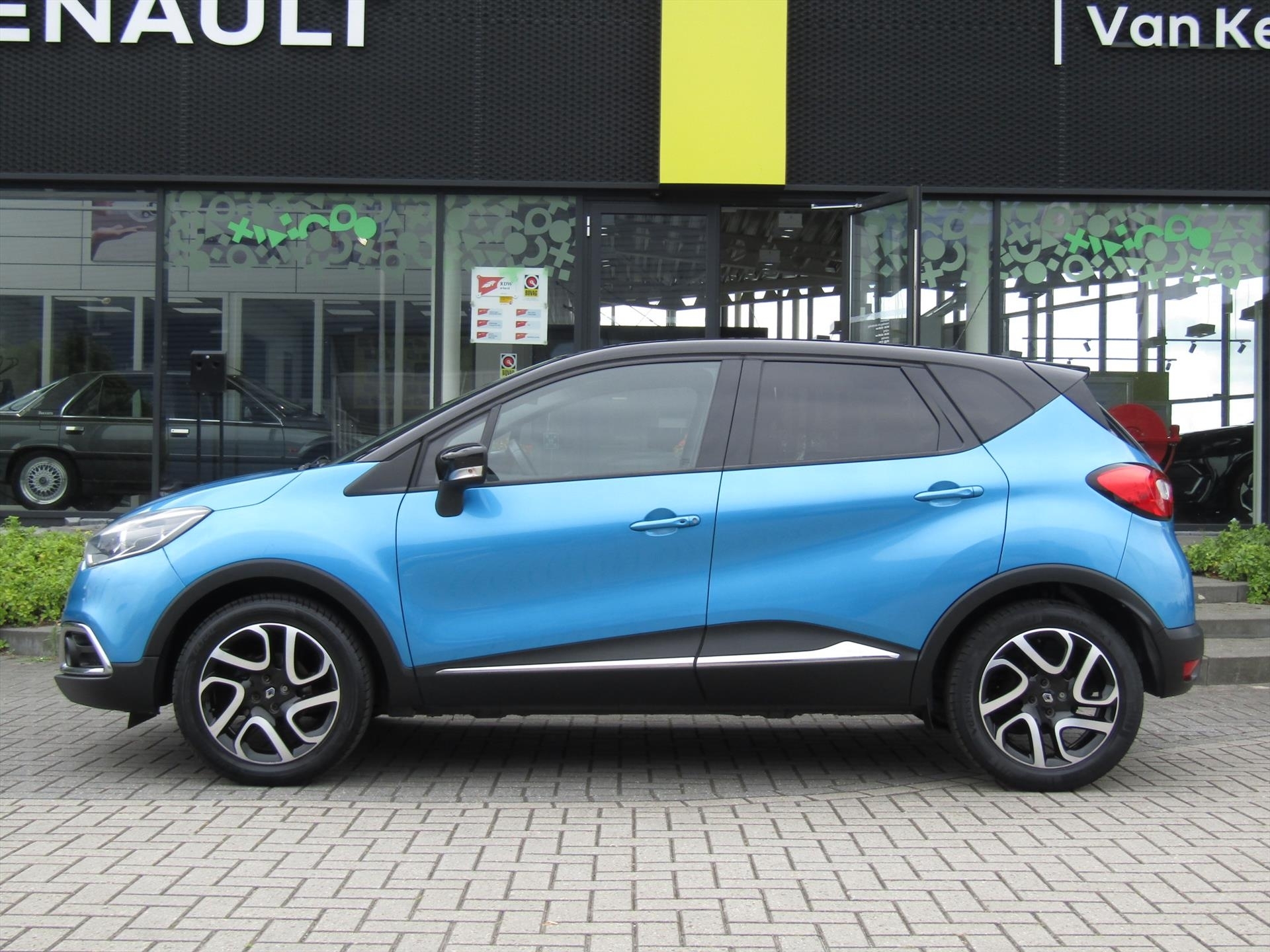 RENAULT Captur TCe 90 Dynamique / Trekhaak / Navigatie / Camera / Compleet dealer O.H.