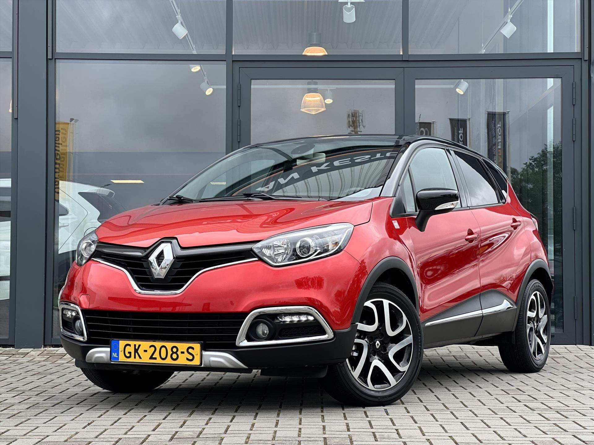 Renault Captur TCe 90 Helly Hansen NAV | Cam. | PDC | R-Link | NL Auto |