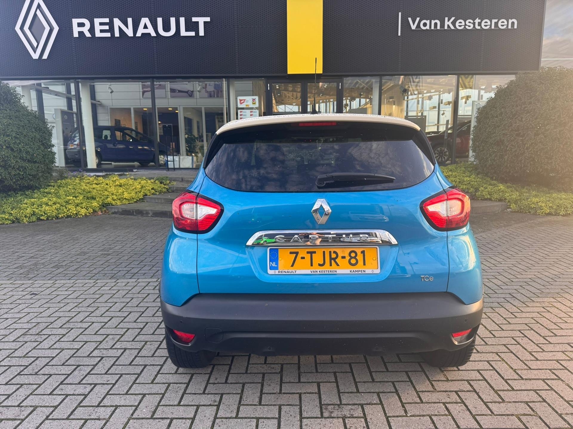RENAULT Captur  TCe 90PK Dynamique / Navigatie / Camera / Leder / Compleet dealer O.H.