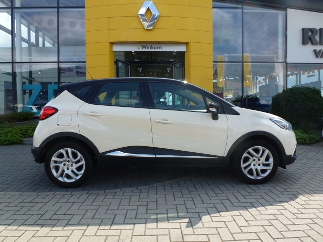 RENAULT Captur TCe 90pk Dynamique / Trekhaak / All seasonbanden