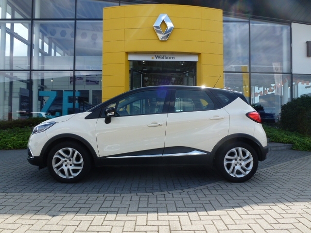 RENAULT Captur TCe 90pk Dynamique / Trekhaak / All seasonbanden