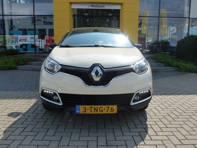 RENAULT Captur TCe 90pk Dynamique / Trekhaak / All seasonbanden