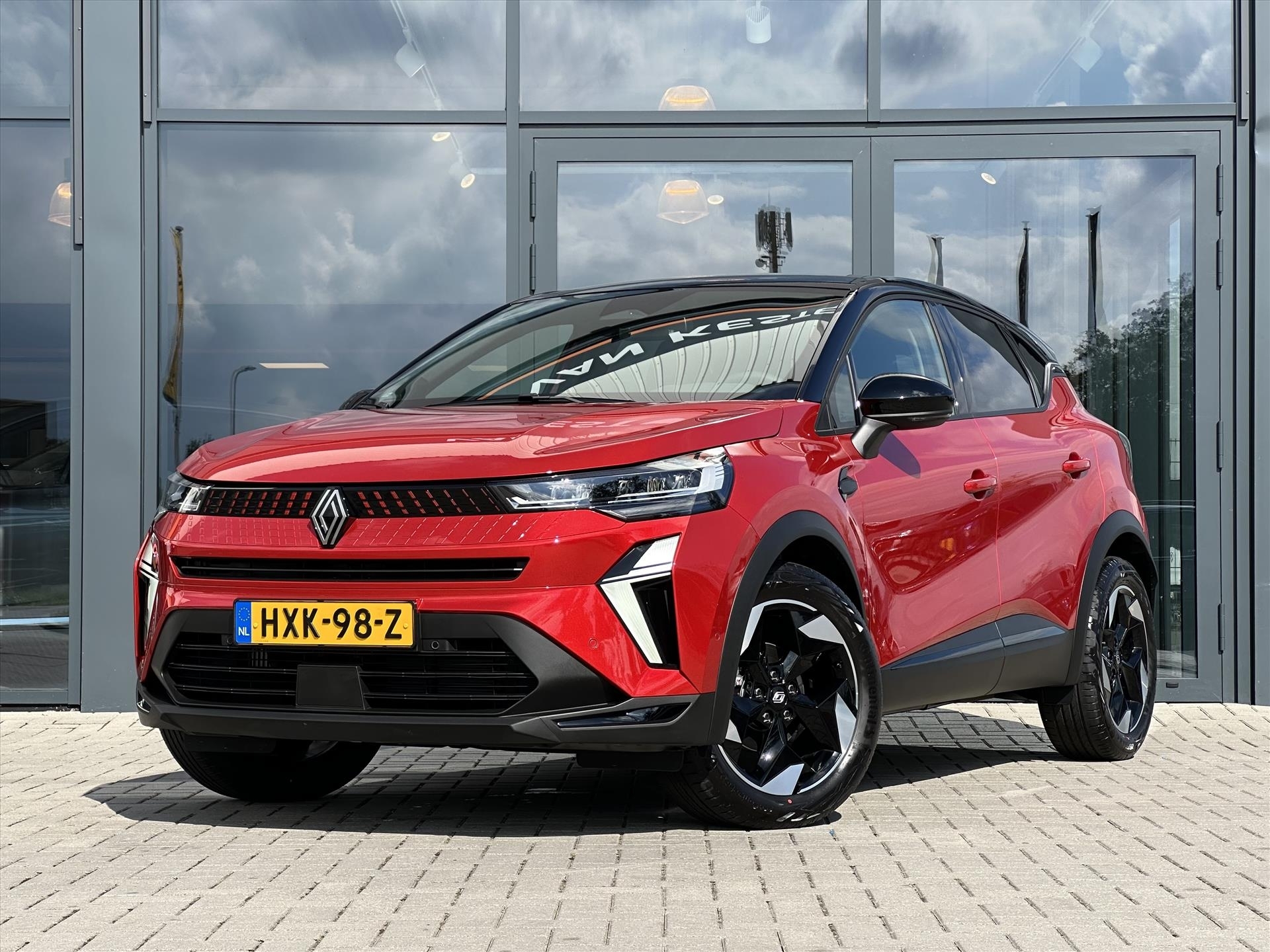 RENAULT Captur TCe 90pk Techno | Stoel + Stuurverw. | 9,3" Open R-Link | Cam. | Carplay | NL Auto|