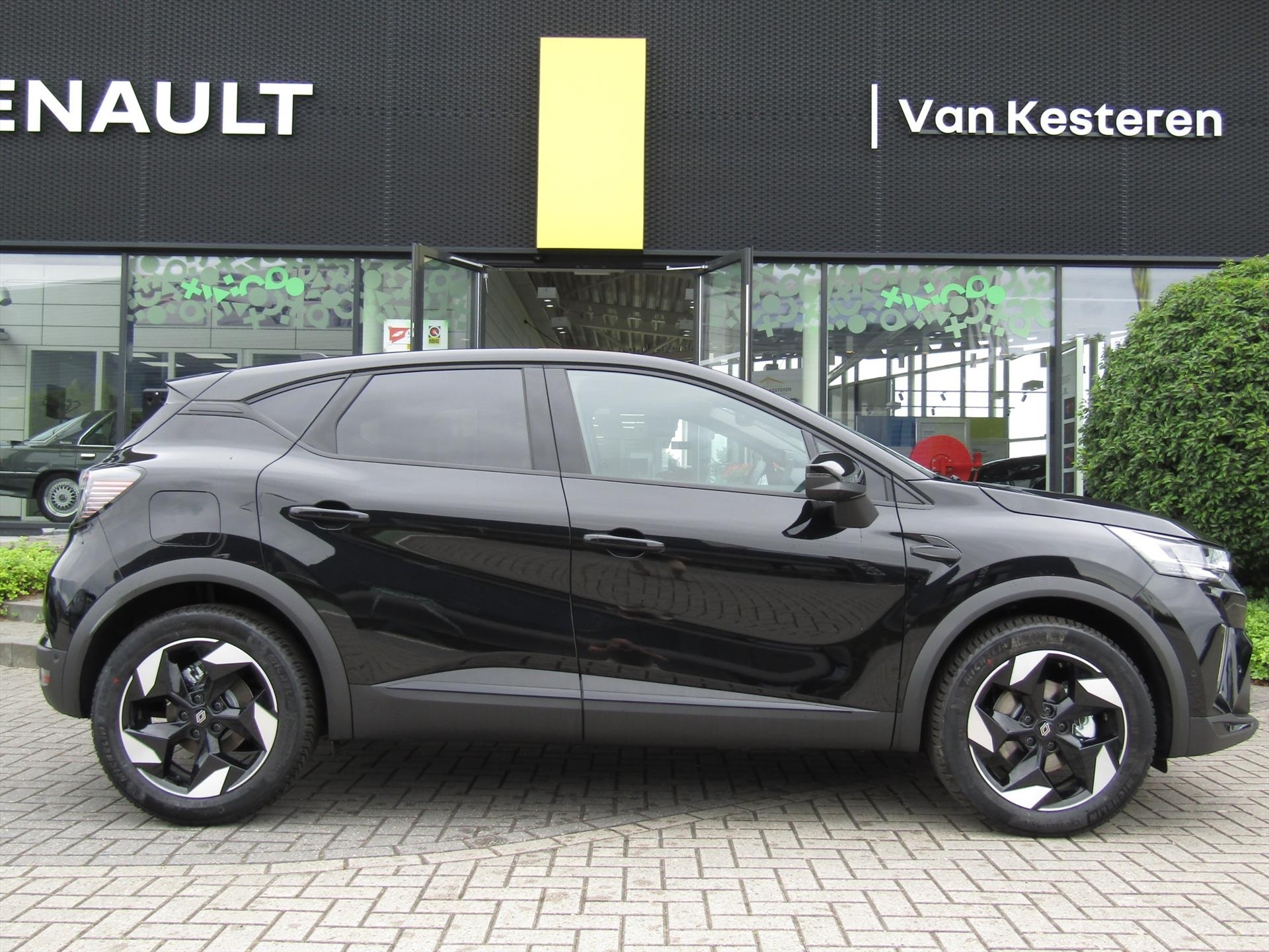 Renault Captur Techno Full Hybrid 160 / RIJKLAAR PRIJS incl. Pack Winter / all - seasonbanden / Direct Leverbaar