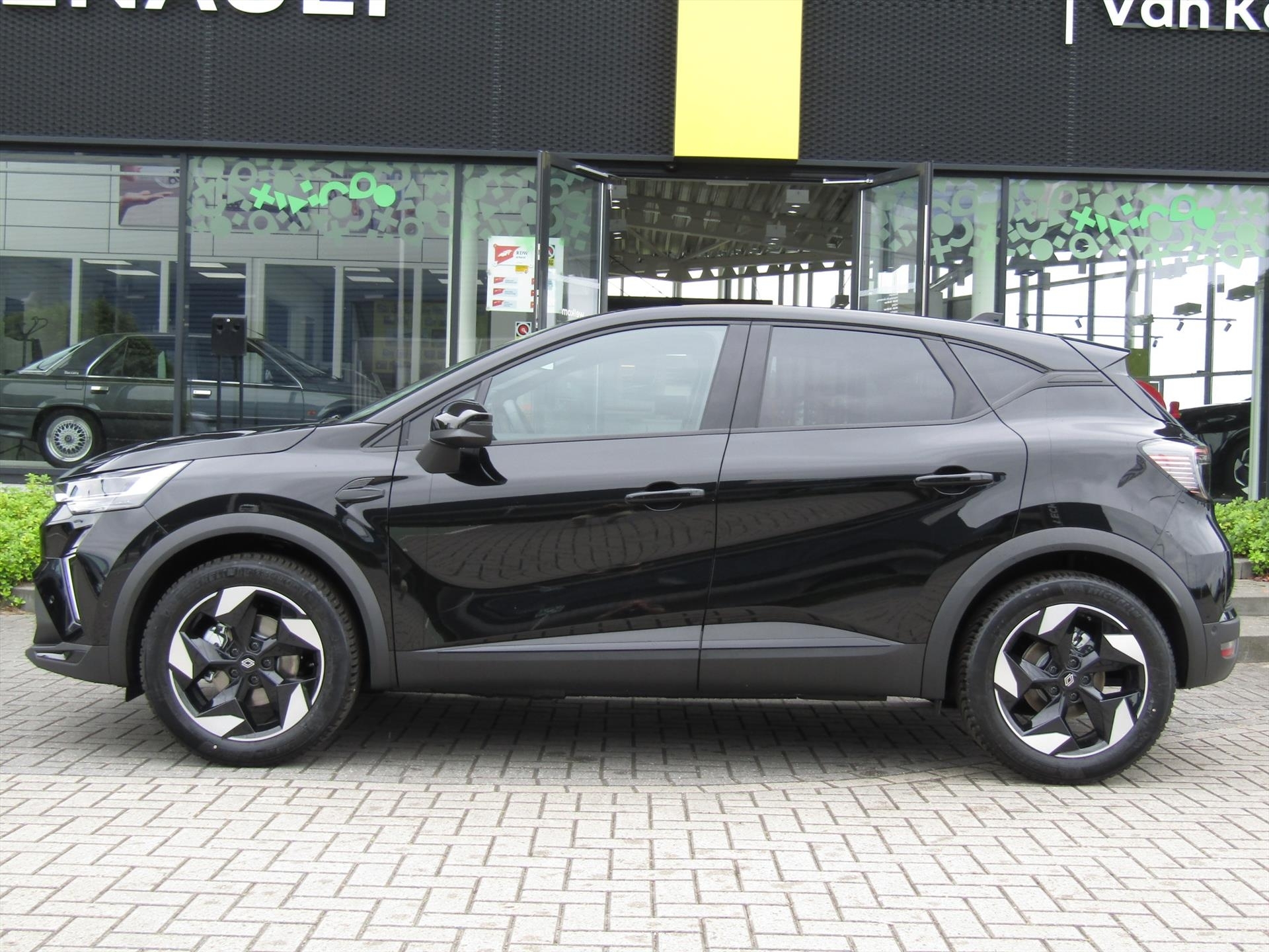 Renault Captur Techno Full Hybrid 160 / RIJKLAAR PRIJS incl. Pack Winter / all - seasonbanden / Direct Leverbaar