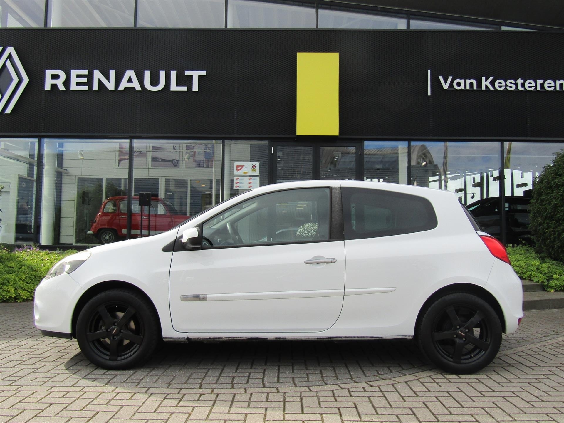 Renault Clio 1.2 16V 3DRS Yahoo / Inruilkoopje