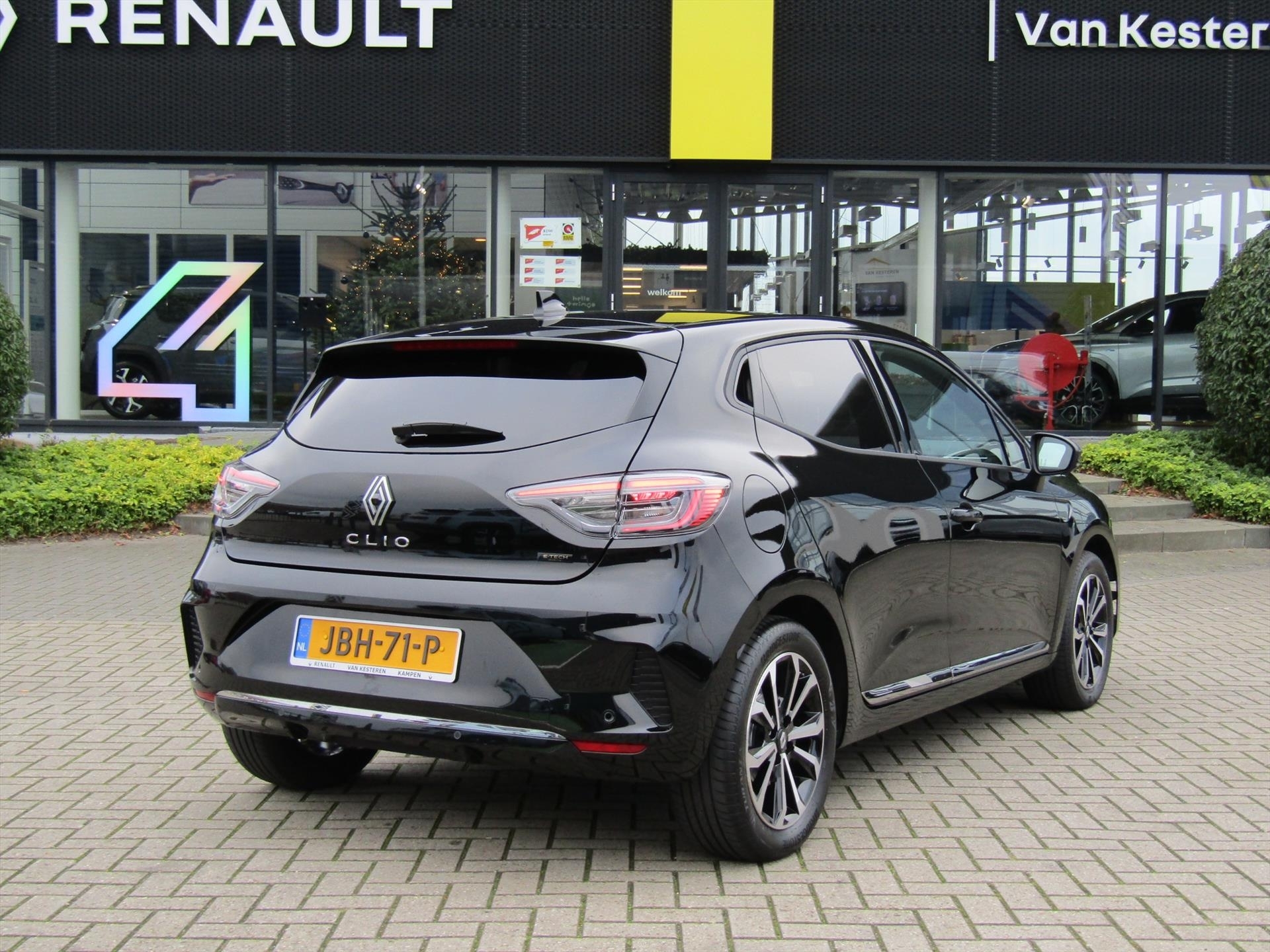 RENAULT Clio 1.6 E-Tech Hybrid 145pk Techno / Navigatie / Camera / Cruise-Control