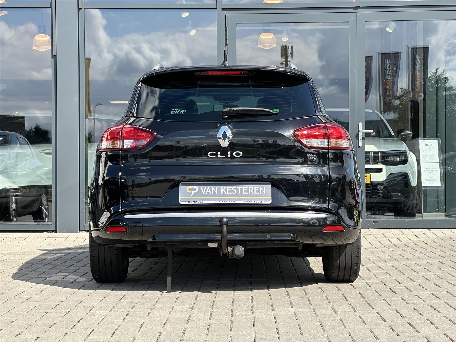 Renault Clio Estate TCe 90 Night & Day | Trekhaak | PDC | Cruise C. | NL Auto |