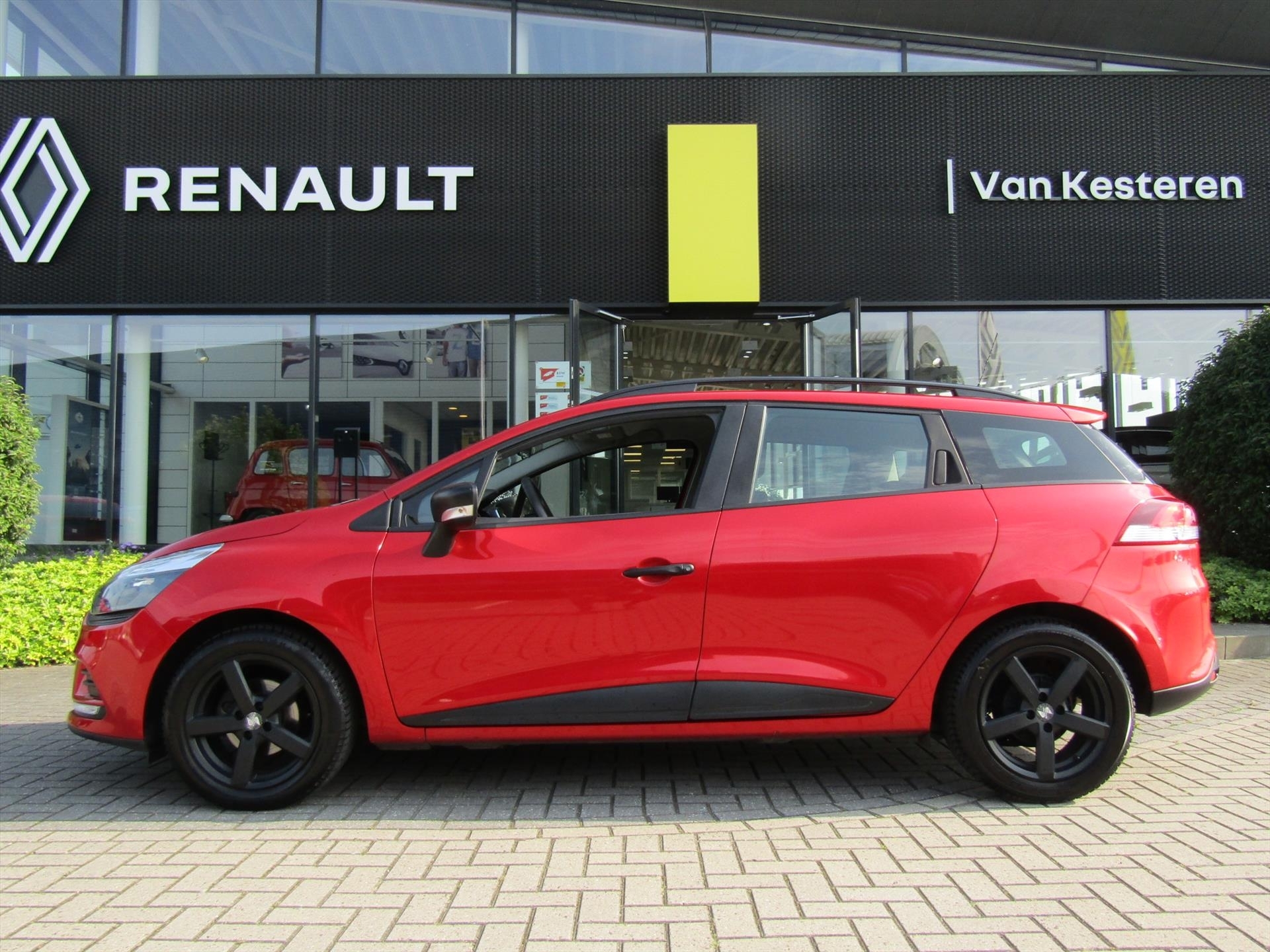 Renault Clio Estate TCe 90pk / Cruise-Control / Lmv / Airco / Zeer weinig km 55.199km