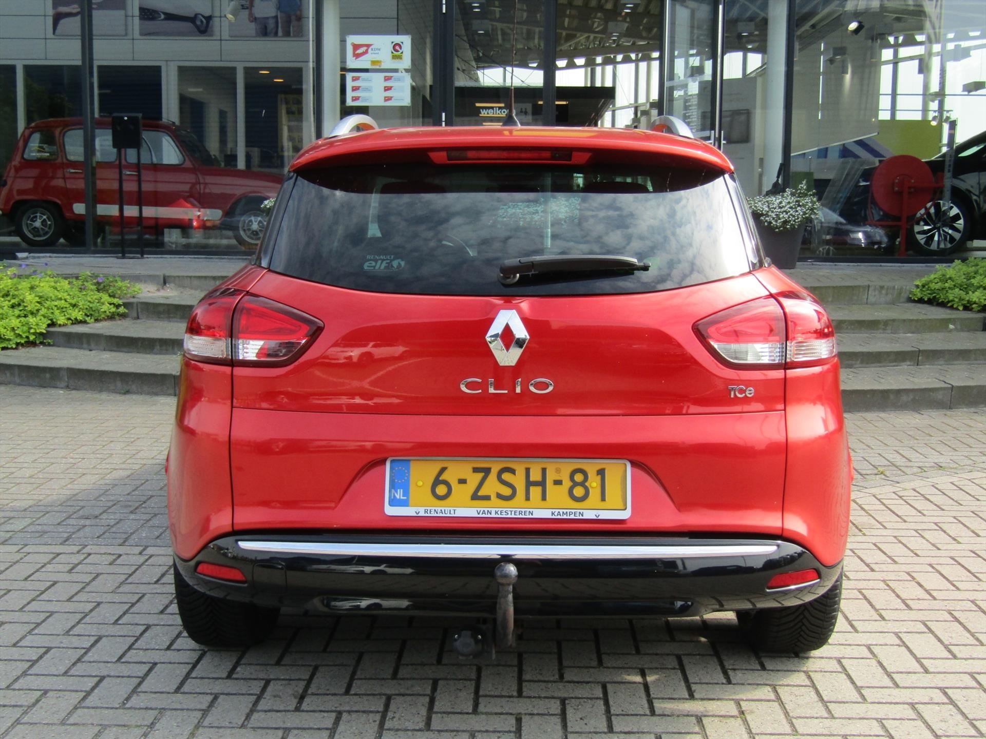 RENAULT Clio Estate TCe 90pk Expression / Trekhaak / Navigatie / Cruise-Control / Lmv