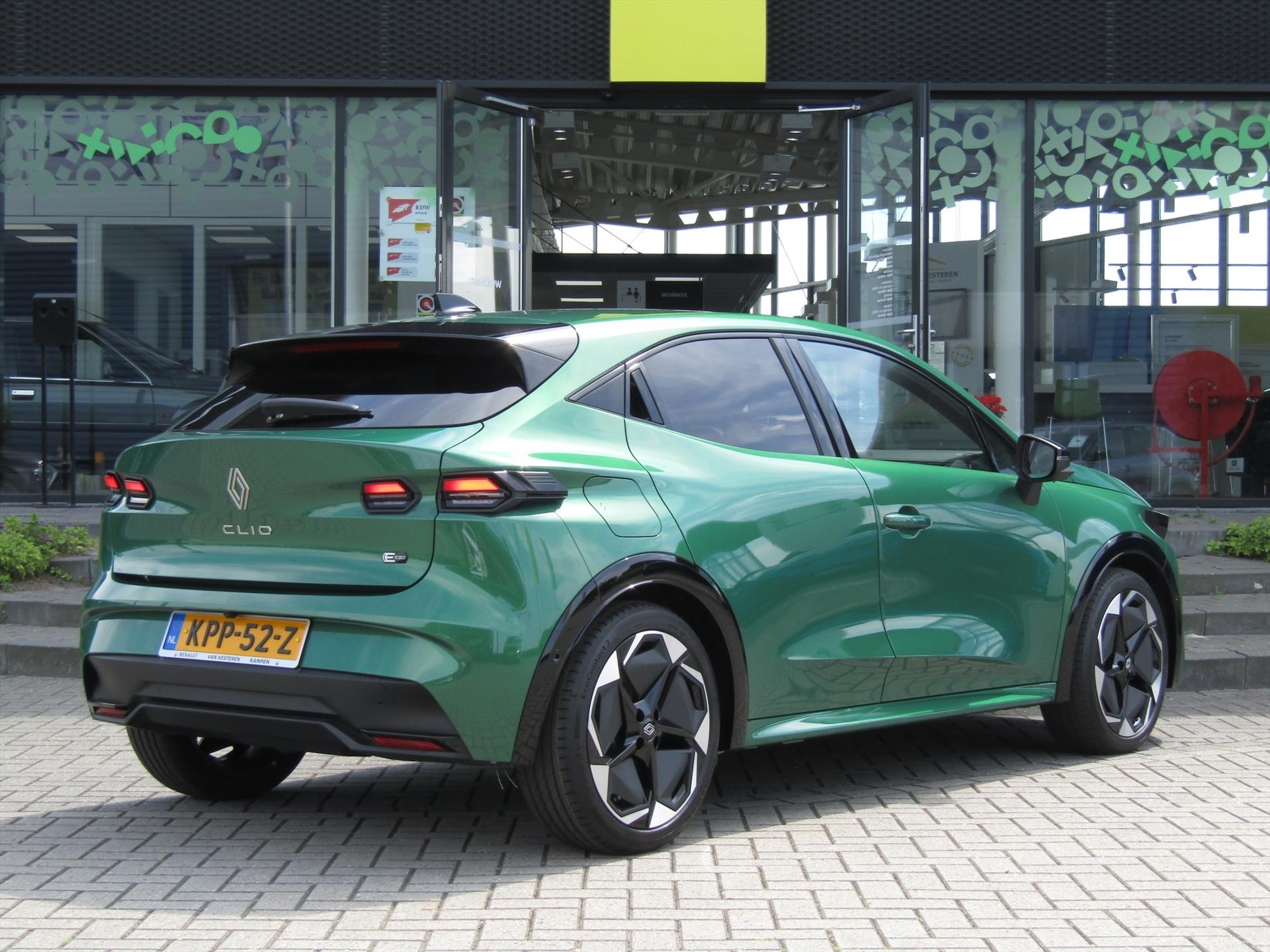 RENAULT Clio Hybrid 160pk Aut Techno / Navigatie /  360 Camera / Pack 18'' Velgen
