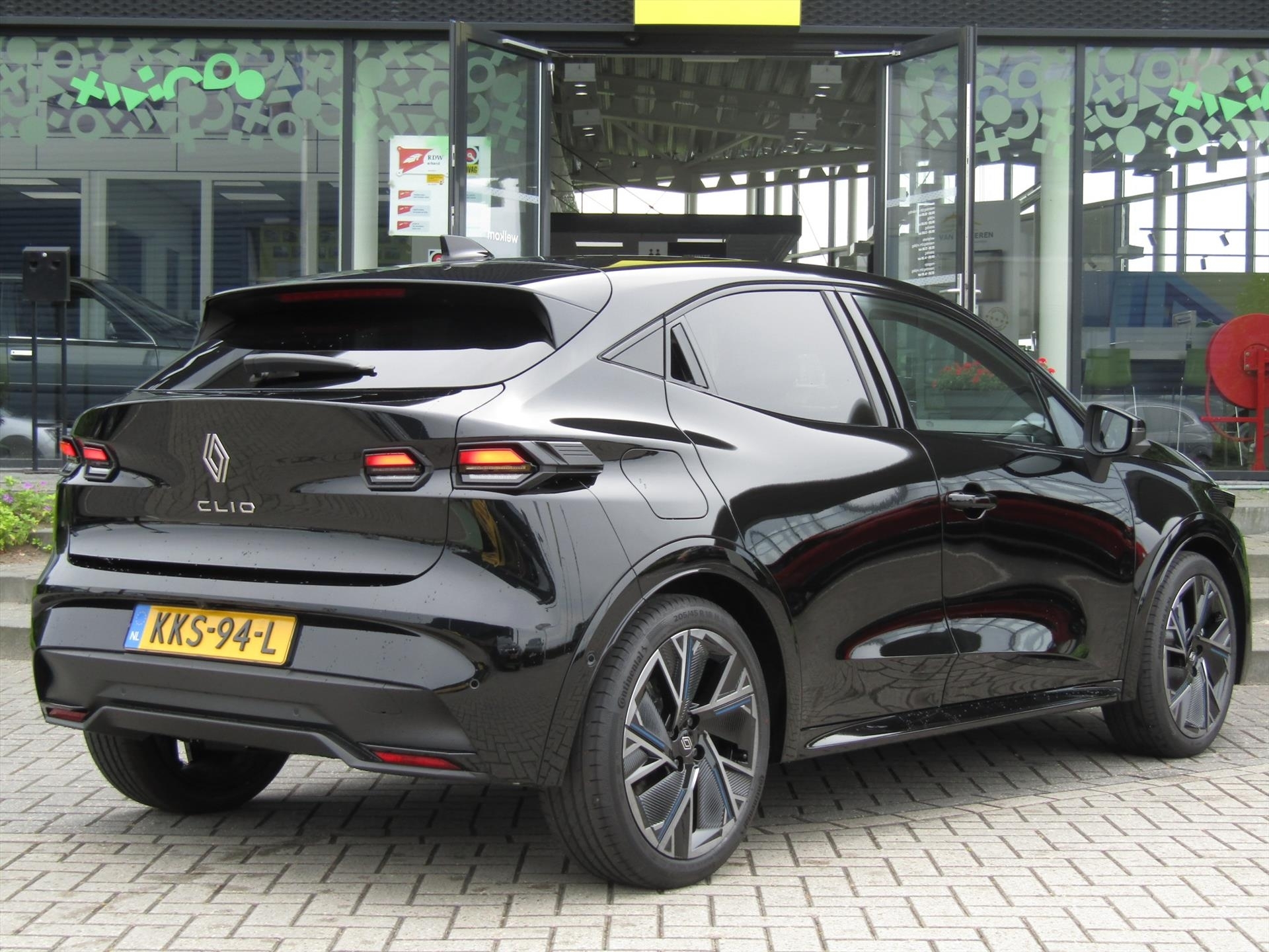 Renault Clio TCe 115pk Techno / Pack RS / Navigatie / Camera / Stoelverwarming / Blindspot 