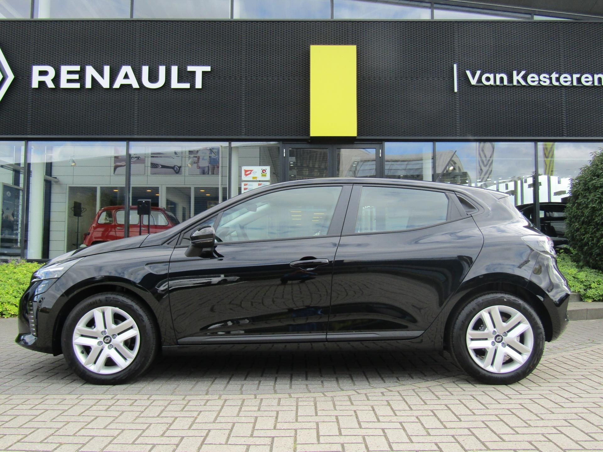 Renault Clio TCe 90 Evolution / 7 JAAR GARANTIE / Navigatie / Camera 