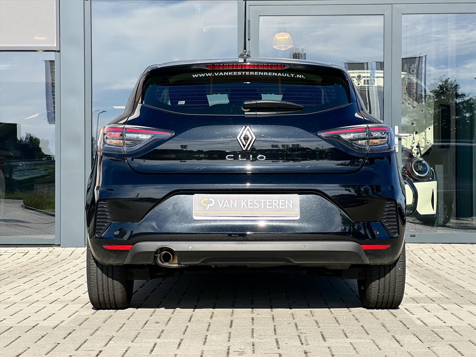 Renault Clio TCe 90 Evolution | 7 JAAR GARANTIE | Navigatie | Camera | Carplay | LED | NL Auto |  