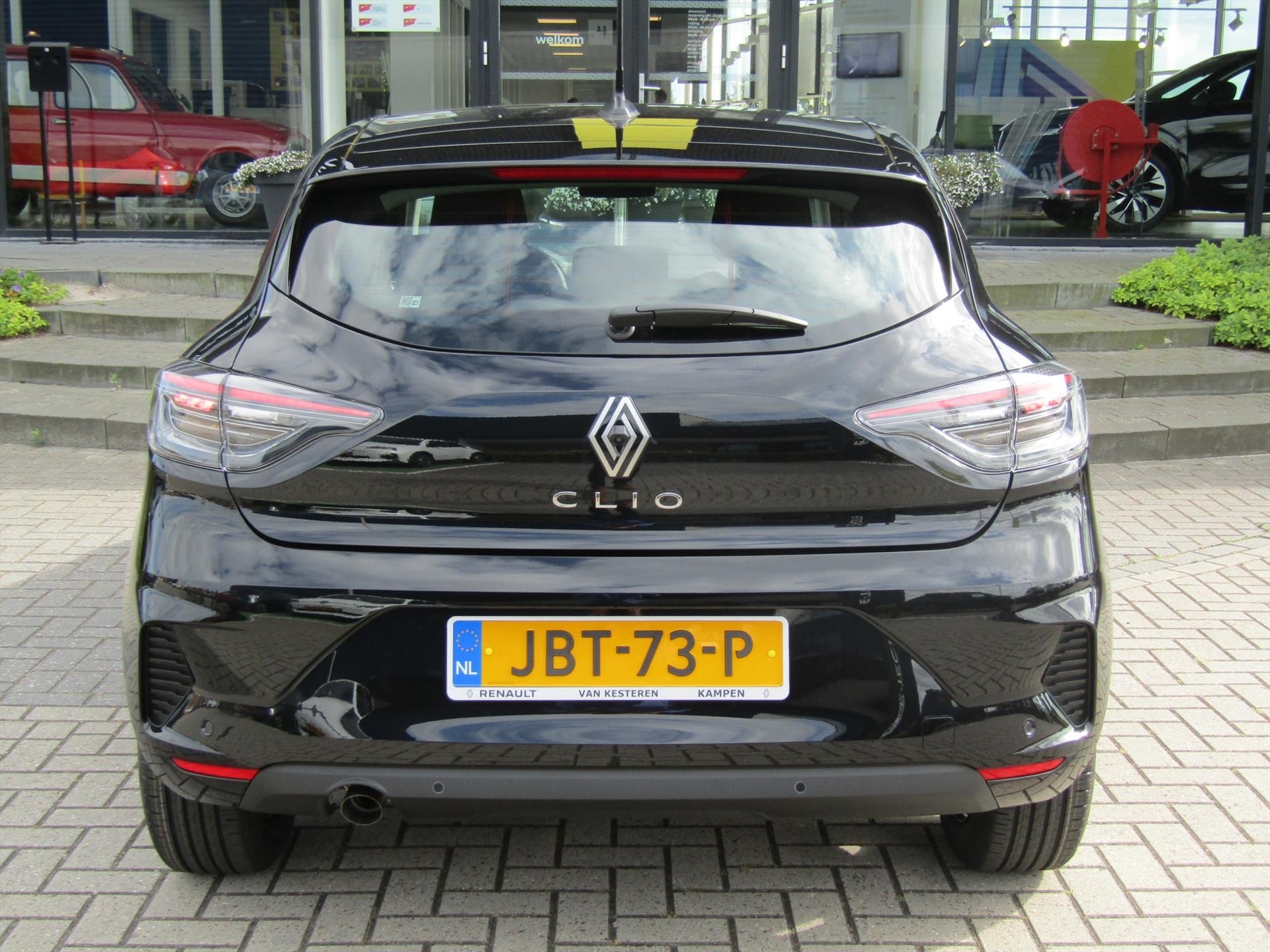 Renault Clio TCe 90 Evolution / 7 JAAR GARANTIE / Navigatie / Camera 