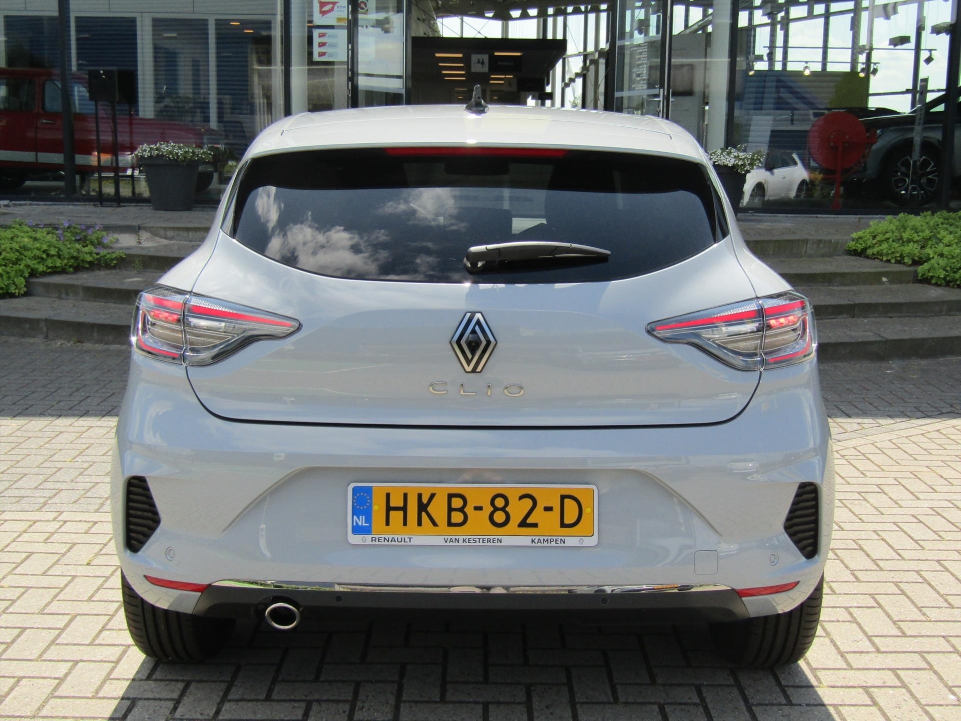 Renault Clio TCe 90 Techno Camera / 9,3" groot Navi / Stoel-Stuurverw. 