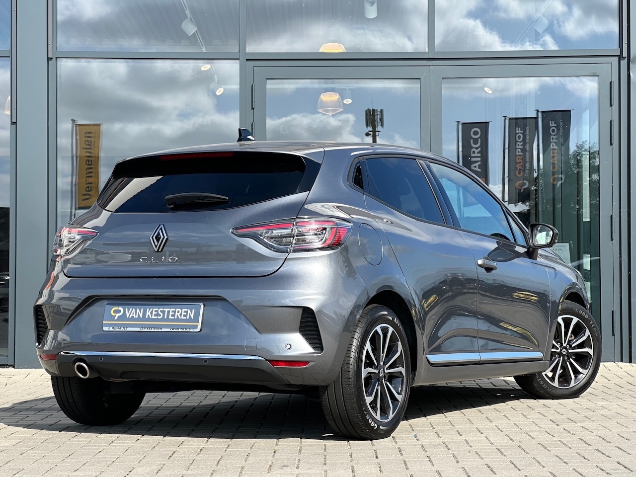 RENAULT Clio Techno TCe 90 | 360º Cam. | PDC V+A | Keyless | 9,3" Scherm | ACC | LED | LMV |