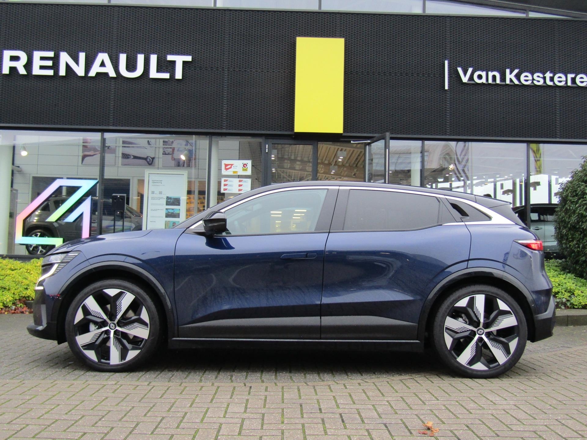 Renault Mégane E-Tech 60kWh 220pk comfort range Techno / Pack Winter / Pack Vision / 360 Camera